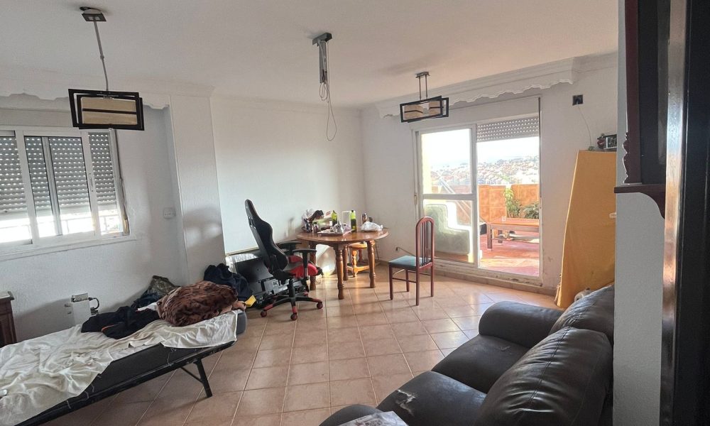 9e904427-191d-4c4c-8488-43567930227c